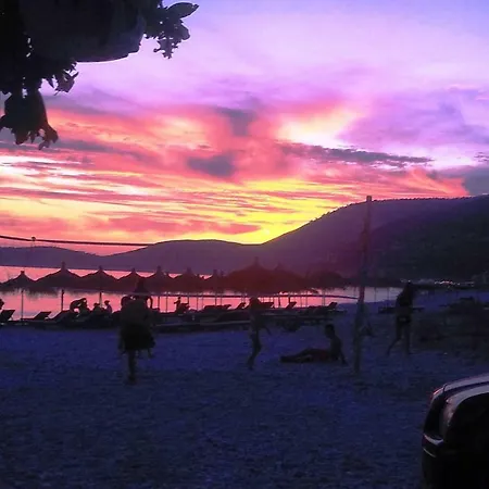 The Olive Grove Borsh