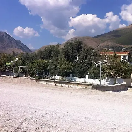 The Olive Grove Borsh